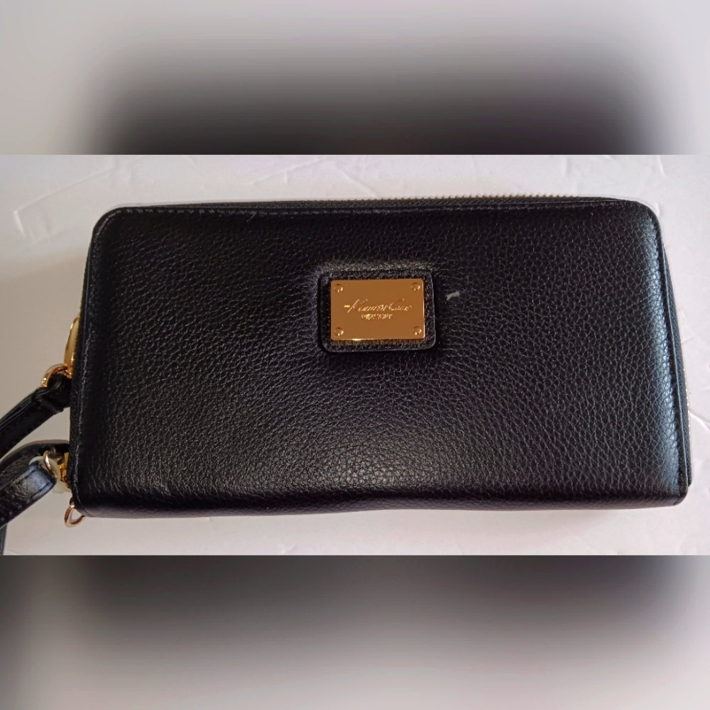 KENNETH COLE NEW YORK ZIPAROUND WRISTLET LEATHER WALLET BLACK NWT